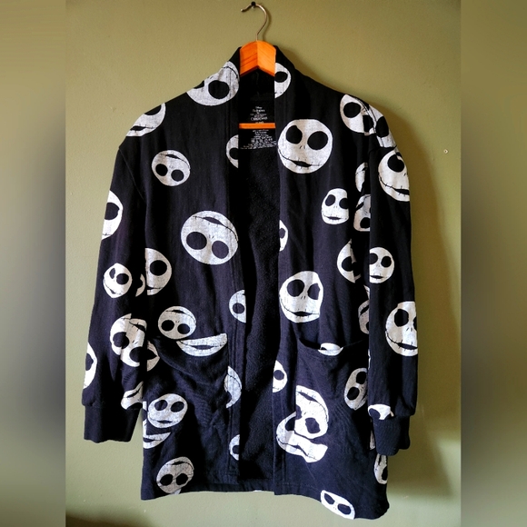 Jack Skellington Cardigan - Picture 1 of 3